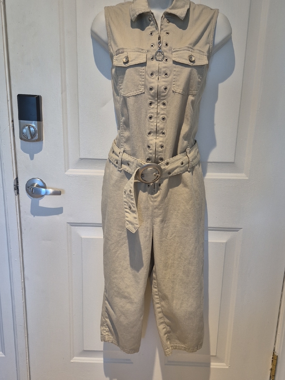 Revolt Jeans Sleeveless Grommet Light Beige Zip-Front Utility Romper. Size L